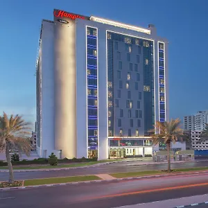 מלון Hampton By Hilton Airport, דובאי